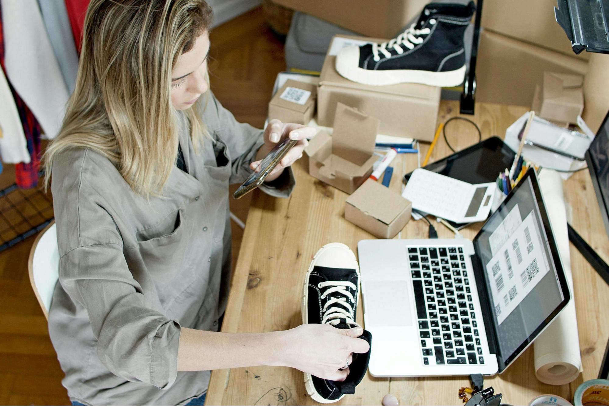 Subscription-Based eCommerce: How to Build a Profitable Recurring Revenue Model