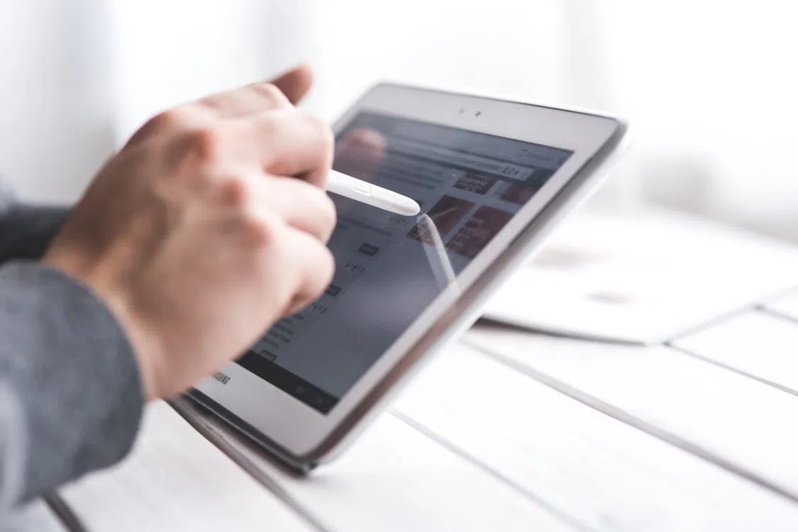 Attribution Beyond the Click: Measuring Campaigns That Start Offline